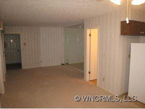 116 Falling Waters Road - Unit #4 - Photo 6
