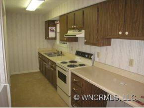 116 Falling Waters Road - Unit #4 - Photo 7