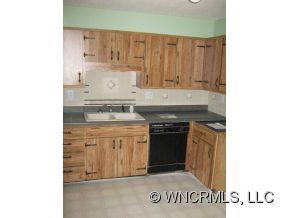 520 Burge Mountain Road - Photo 3