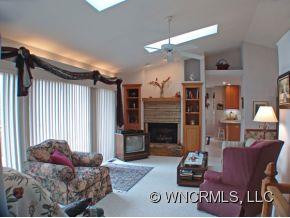 136 Galuyasdi Court - Photo 3