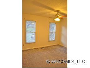 7 Spring Cove Ct - Photo 18