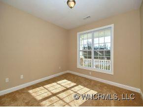 22 EAGLE RIDGE LANE - Photo 11