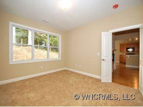 22 EAGLE RIDGE LANE - Photo 9