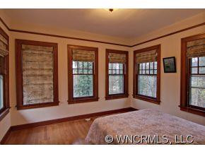 136 Charles Street - Photo 12