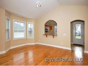 41 EAGLE POINTE WAY - Photo 6