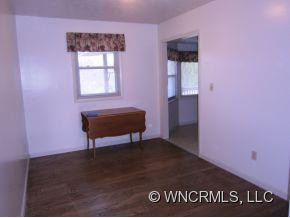 460 Beach Drive - Photo 4