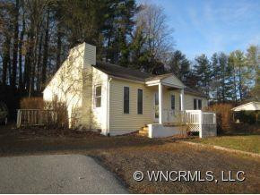 1207 Charlotte Highway - Photo 3