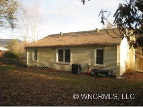 1207 Charlotte Highway - Photo 4