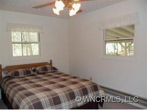 318 STONEY RIDGE LOOP - Photo 8