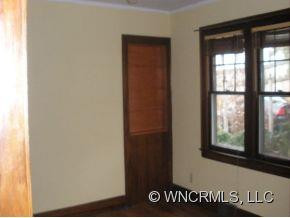 317 SULPHUR SPRINGS - Photo 3