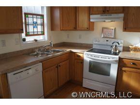 301 Northeast - Photo 3