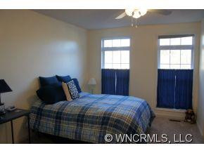 301 Northeast - Photo 5