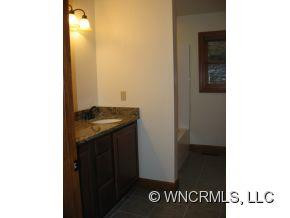 255 Autumn View Drive - Photo 13