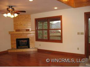 255 Autumn View Drive - Photo 6
