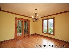 523 Bluebird Ridge Road - Photo 4
