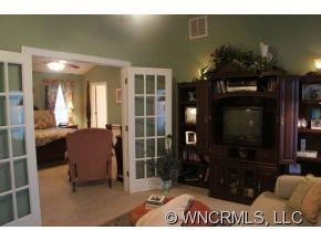 202 Colonel Holcombe Place - Photo 11