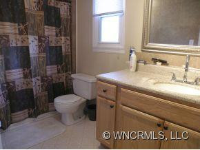 220 Linden Street - Photo 13