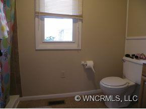 220 Linden Street - Photo 14