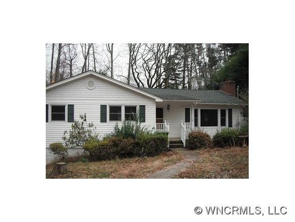 24 Carlton Place