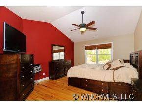 18 Banks Town - Photo 12