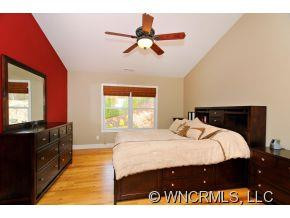 18 Banks Town - Photo 13