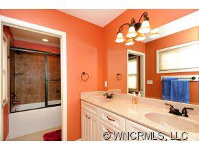 18 Banks Town - Photo 14