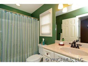 18 Banks Town - Photo 16