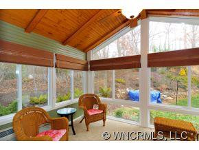 18 Banks Town - Photo 10