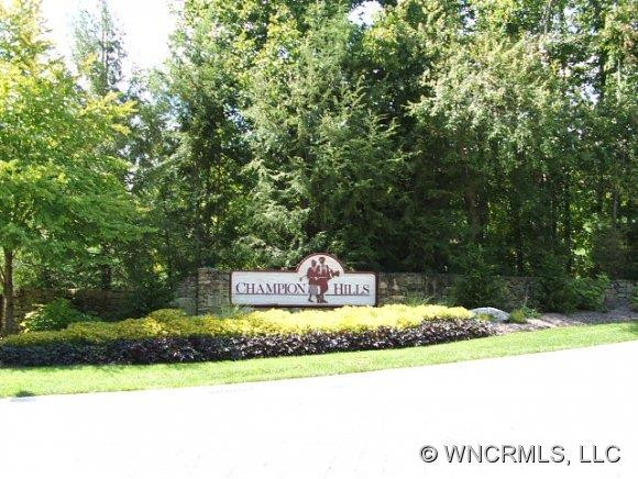 8 Spring Ridge Lane