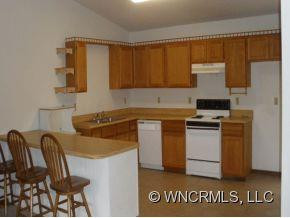 108 FLATWOOD LANE - Photo 2