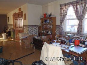 402 Howard Cole Road - Photo 14