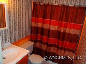 402 Howard Cole Road - Photo 18