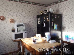 402 Howard Cole Road - Photo 9