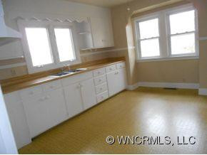 177 Tarheel Drive - Photo 4