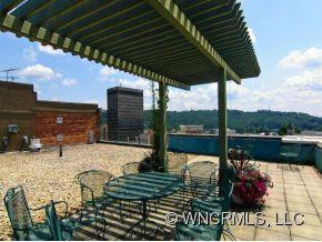 84 W. WALNUT STREET #203 - Photo 24