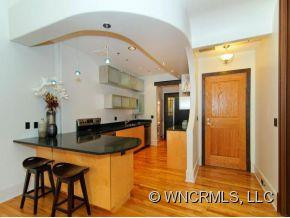 84 W. WALNUT STREET #203 - Photo 10