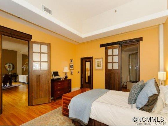 84 W. WALNUT STREET #204 - Photo 14