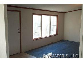 140 Frances Lane - Photo 8