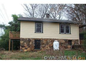 16 Parkway Dr - Photo 3