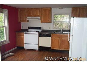 16 Parkway Dr - Photo 5