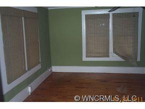 16 Parkway Dr - Photo 6