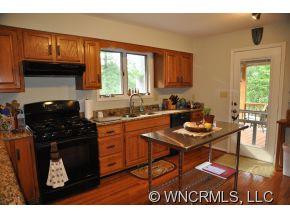 11 Ridgeway - Photo 3