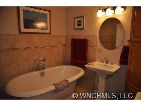 11 Ridgeway - Photo 7