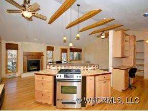55 SPRINGWOOD DRIVE - Photo 4
