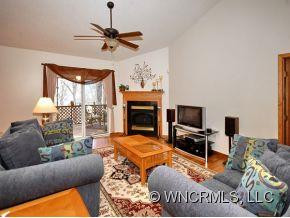 11 Cedar Summit Road - Photo 2