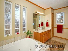 11 Cedar Summit Road - Photo 7
