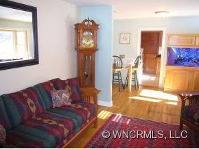 438 HAW BRANCH ROAD - Photo 10