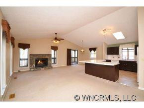 3016 Chestnut Tree Road - Photo 2