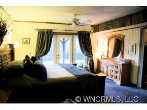 175 Twin Ponds Lane - Photo 10