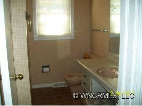 203 DIXON DRIVE - Photo 12